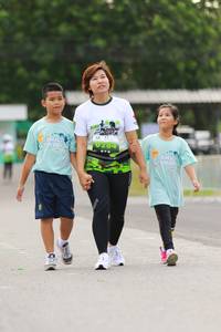 BIB: 0244
                            <button type="button" onclick="openModal(3562598)" class="btn btn-primary btn-sm float-right btn-popup" data-toggle="modal" data-target=".modal-high-quality">
                        <i class="fas fa-shopping-cart"></i> Add to Cart
                    </button>
                                            <button type="button" onclick="isThisMe(3562598, true)" class="btn btn-success btn-sm float-right btn-popup btn-isme hidden" data-toggle="tooltip" data-placement="bottom" title="นี่คือรูปของคุณใช่ไหม คลิกที่นี่เพื่อเอาเข้าอัลบั้ม">
                        <i class="fas fa-plus"></i> Add to album
                    </button>
                    <button type="button" onclick="isThisMe(3562598, false)" class="btn btn-warning btn-sm float-right btn-popup btn-isnotme hidden">
                        <i class="fas fa-ban"></i> Remove from album
                    </button>